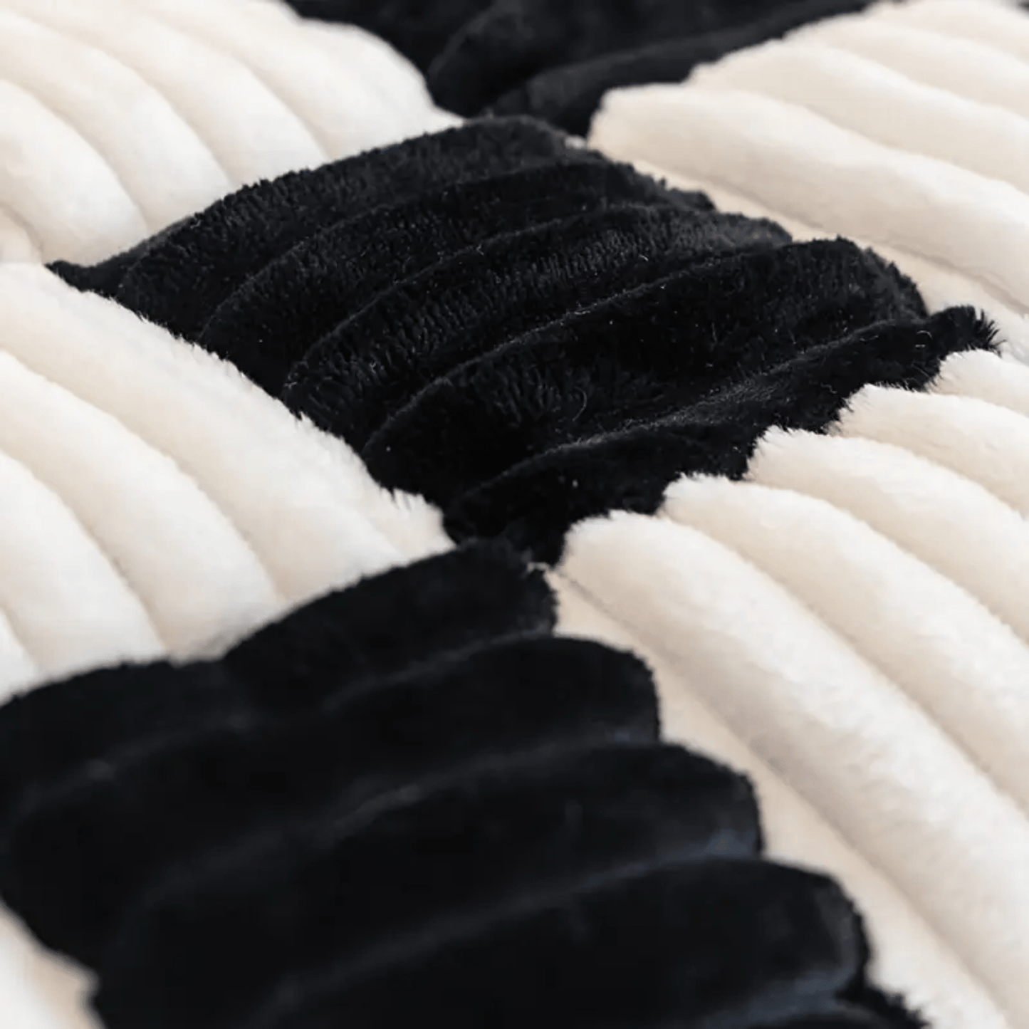 FurLounge – Zacht Wasbaar Sofakussen