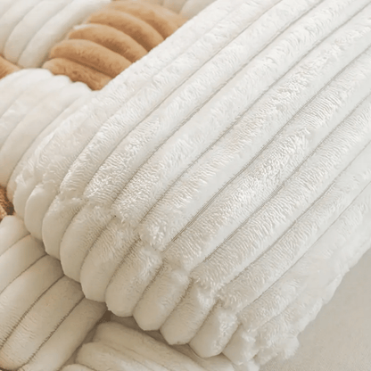 FurLounge – Zacht Wasbaar Sofakussen